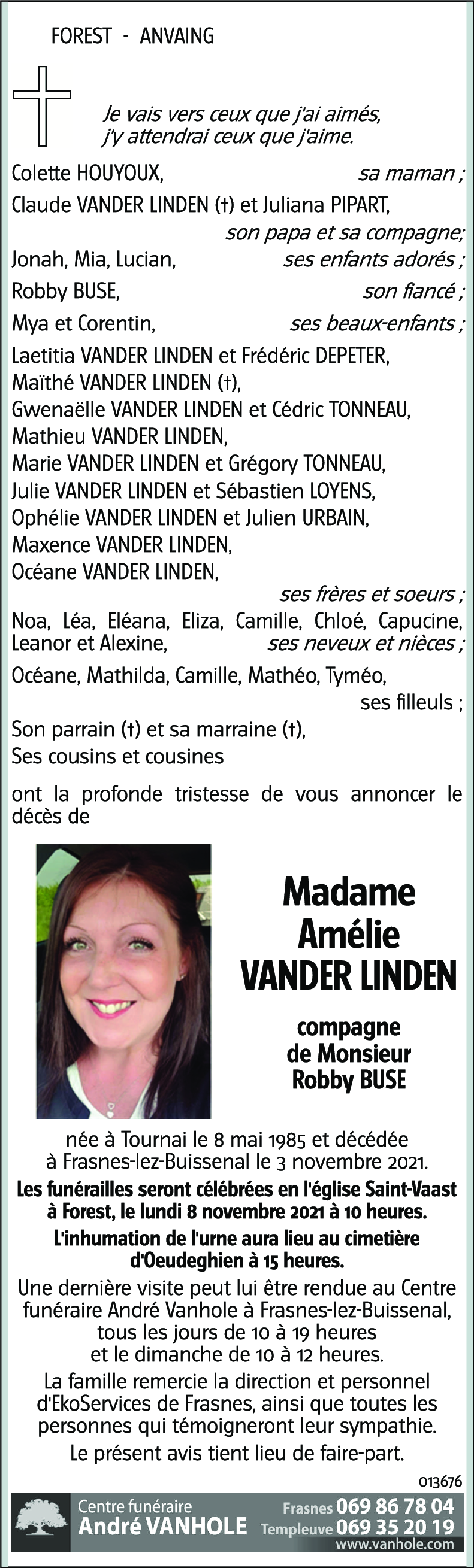 Amélie VANDER LINDEN